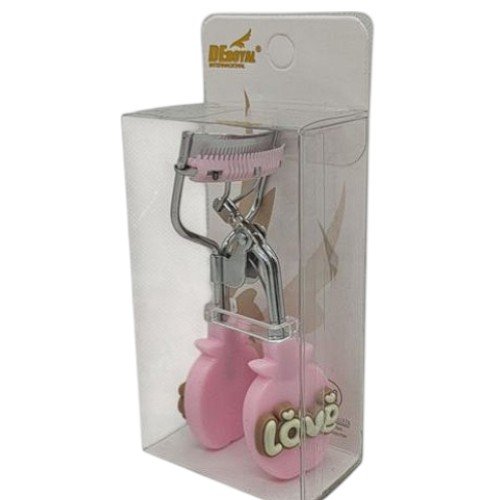 Muñeca con pinza de cejas peinado por mayor - Belleza por mayor