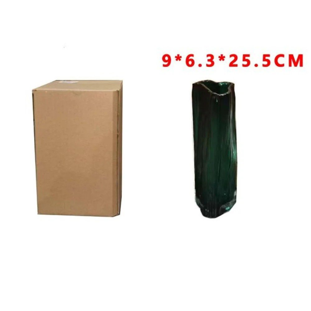 25 jarrones pequeños de cristal verde 9 X 6,3 X 25,5 CM por mayor en Chile
