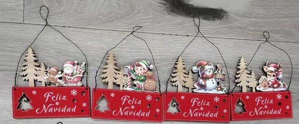 NAVIDAD COLGANTE BASE ROJA + FIGURAS - Pack 12 unidades 12 Pza por mayor en Chile